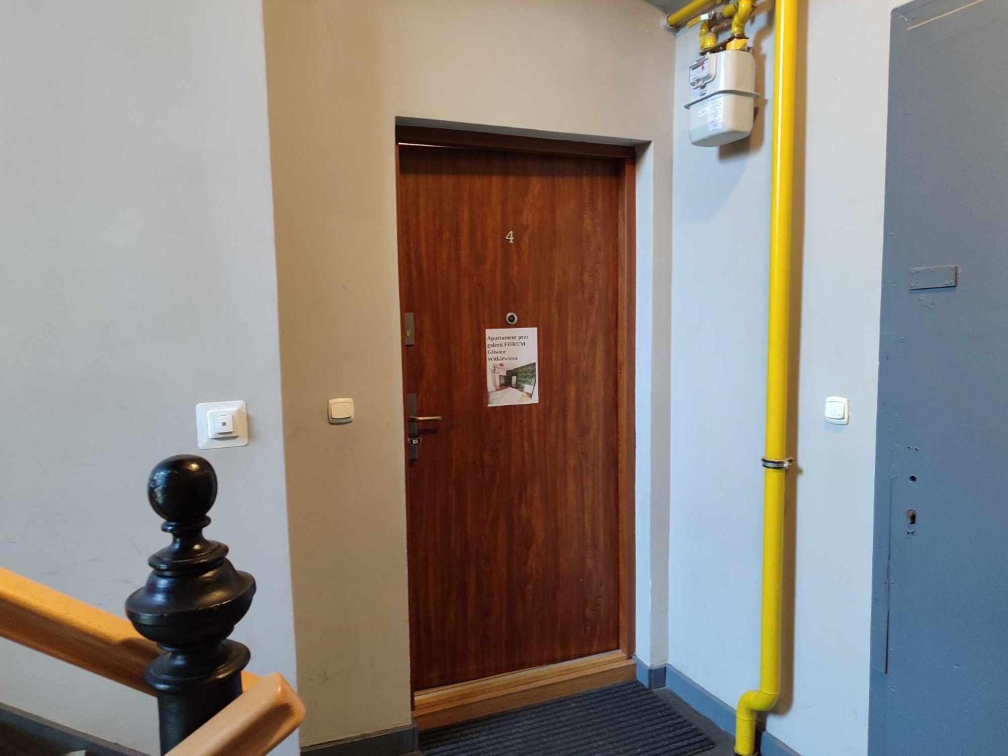 Apartament Przy Galerii Forum Gliwice Witkiewicza Eksteriør billede